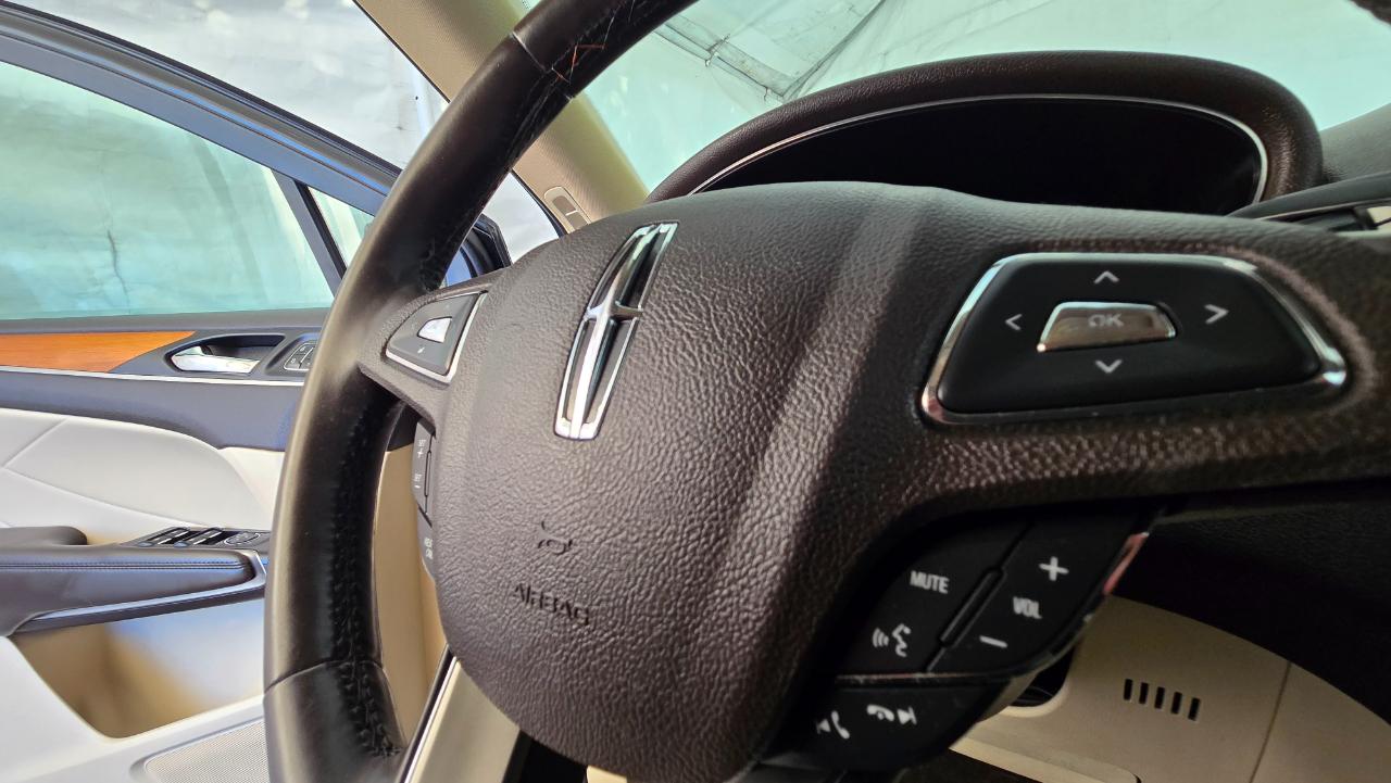 Lincoln MKC AWD 4dr Reserve 2016