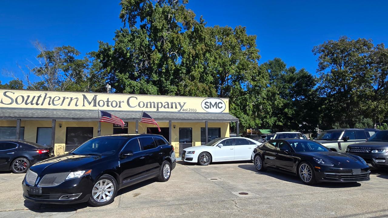 Lincoln MKT 4dr Wgn 3.7L AWD w/Livery Pkg 2016