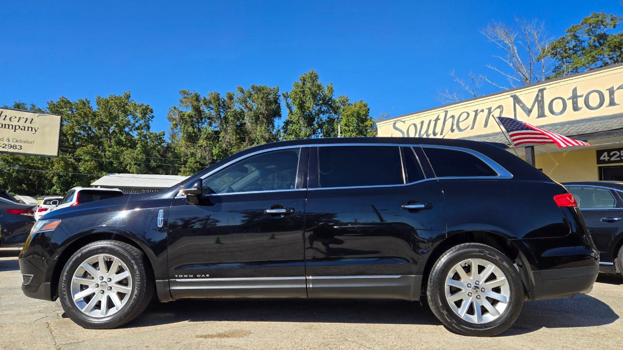 Lincoln MKT 4dr Wgn 3.7L AWD w/Livery Pkg 2016
