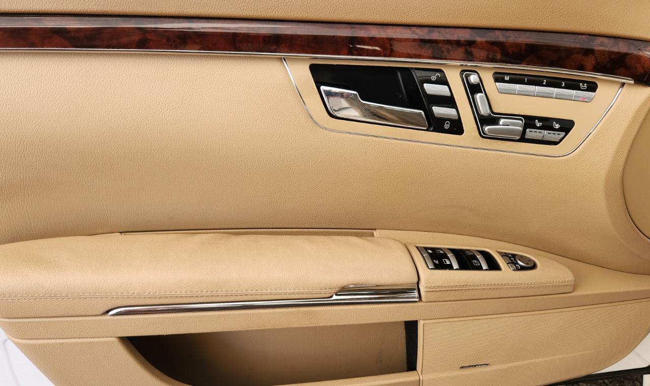 Mercedes-Benz S-Class  2013