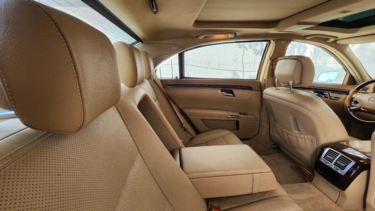 Mercedes-Benz S-Class  2013