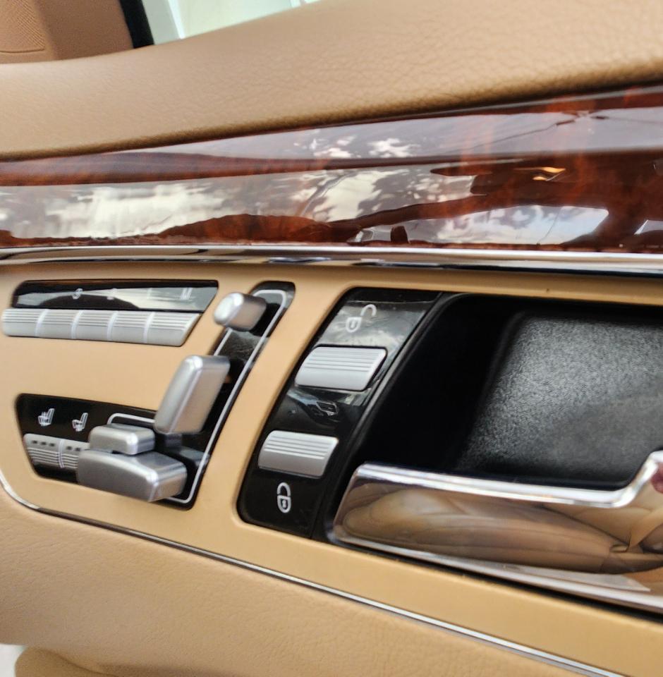 Mercedes-Benz S-Class  2013