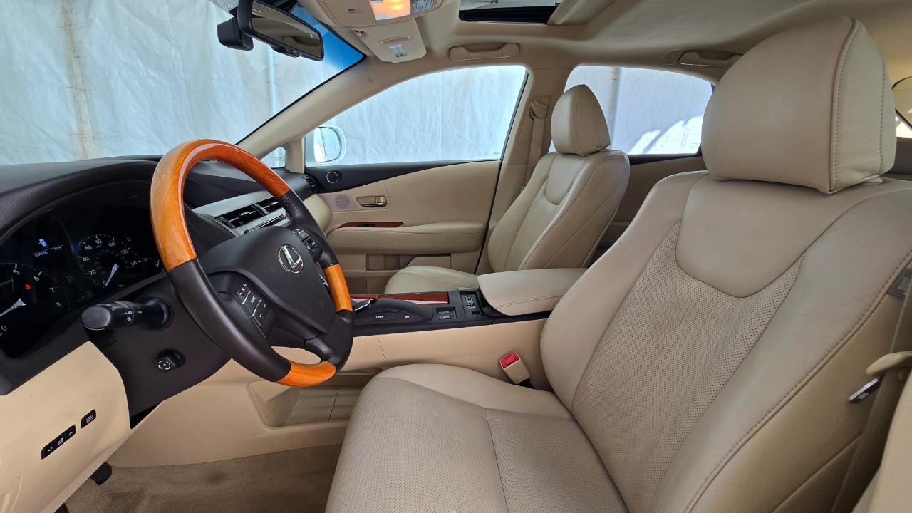 Lexus RX 350 FWD 4dr 2010