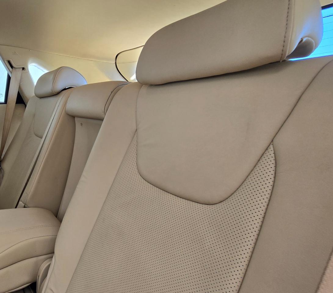Lexus RX 350 FWD 4dr 2010