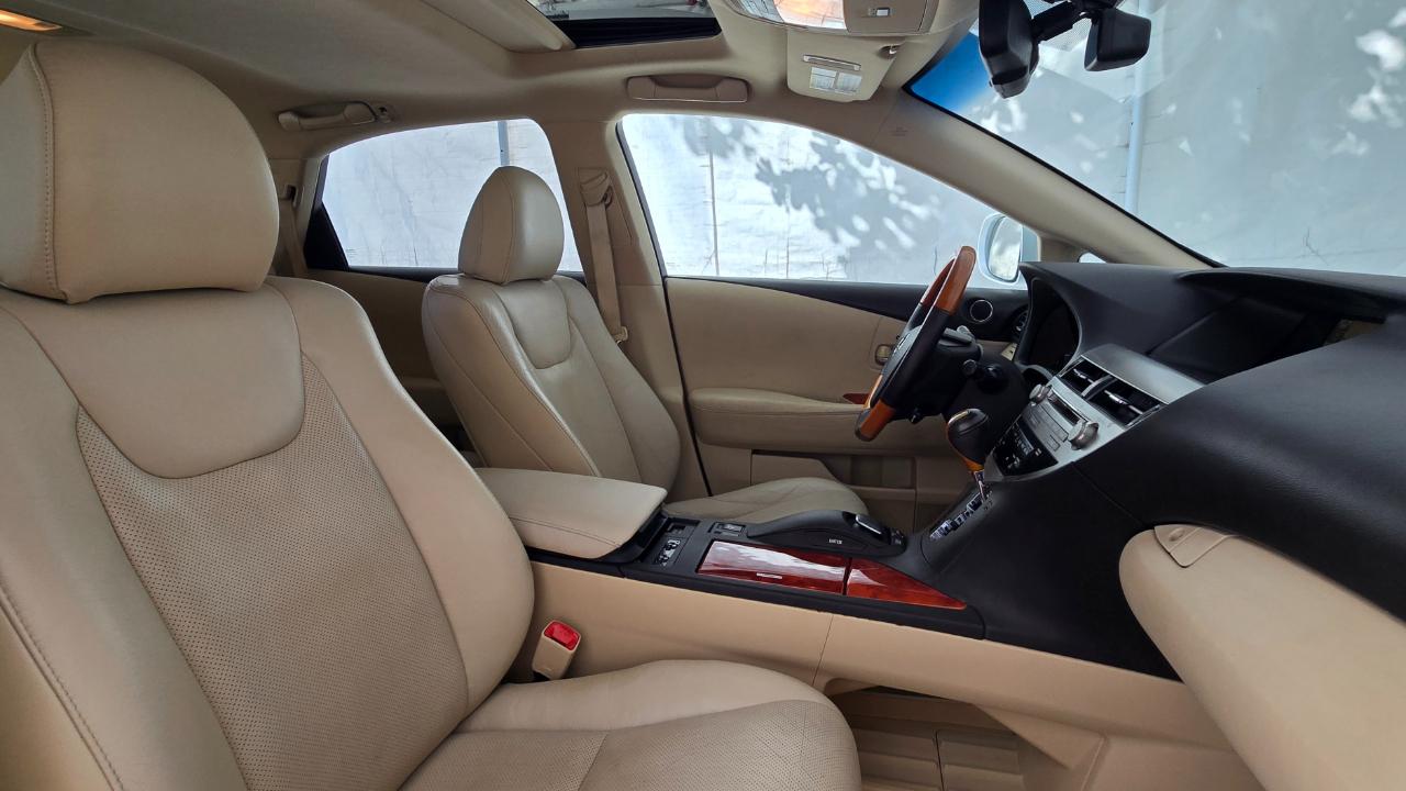 Lexus RX 350 FWD 4dr 2010