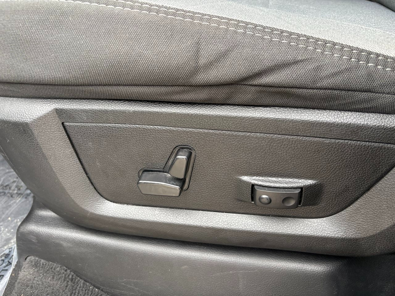 RAM 2500 Tradesman Crew Cab SWB 4WD 2024