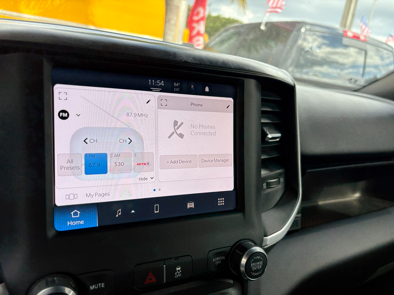 RAM 2500 Tradesman Crew Cab SWB 4WD 2024