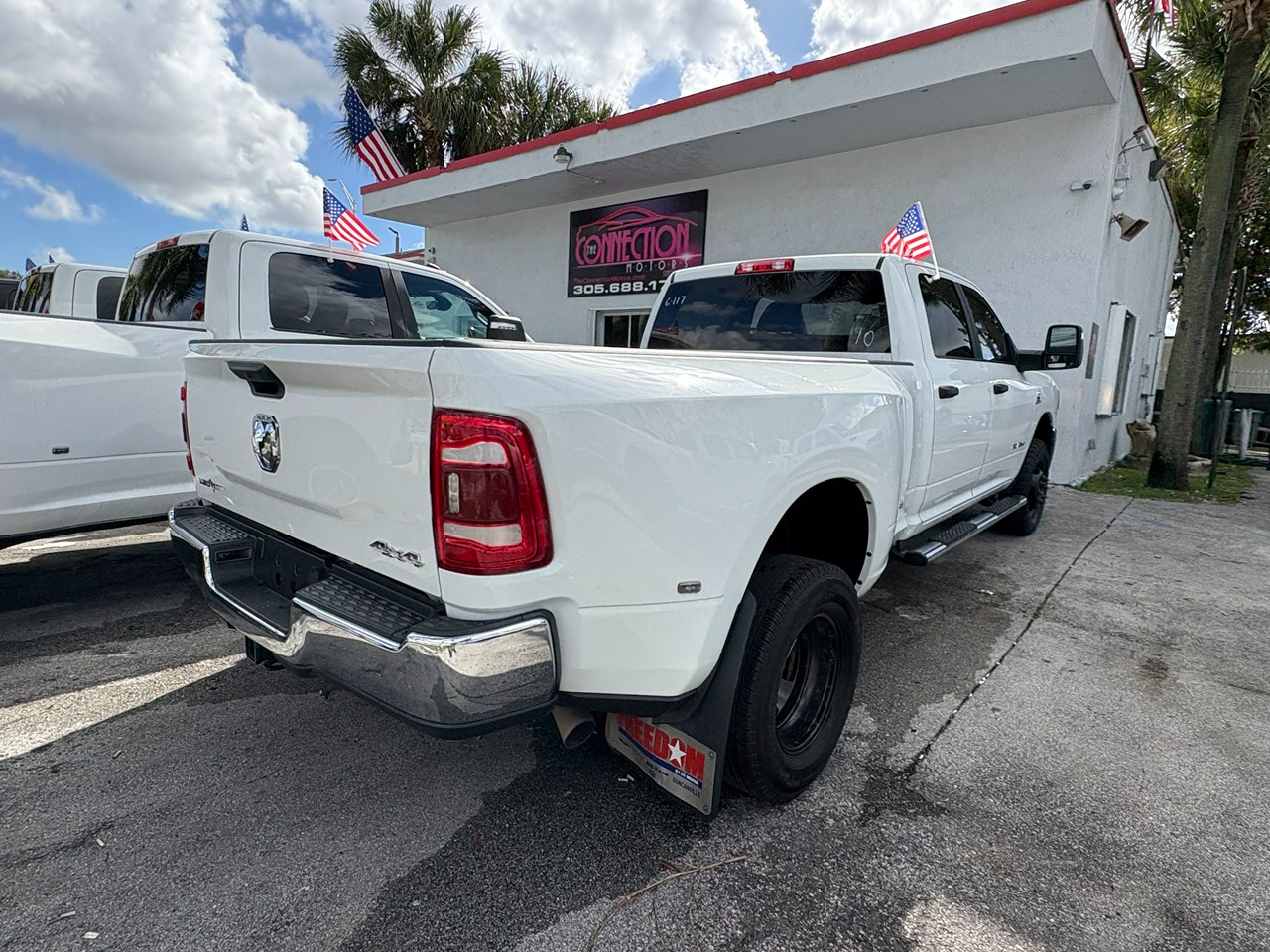 RAM 3500 Big Horn Crew Cab LWB 4WD DRW 2024
