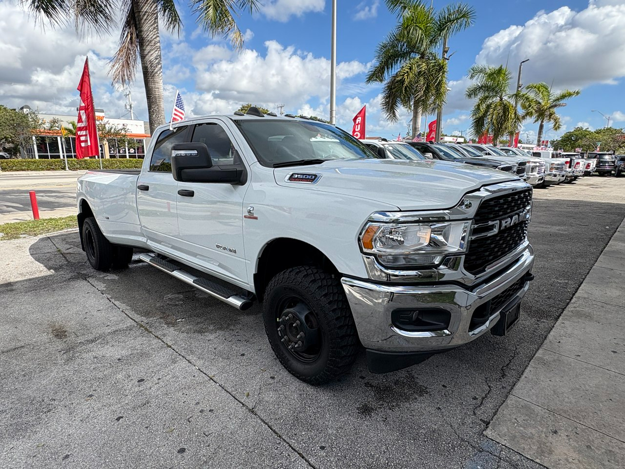 RAM 3500 Big Horn Crew Cab LWB 4WD DRW 2024