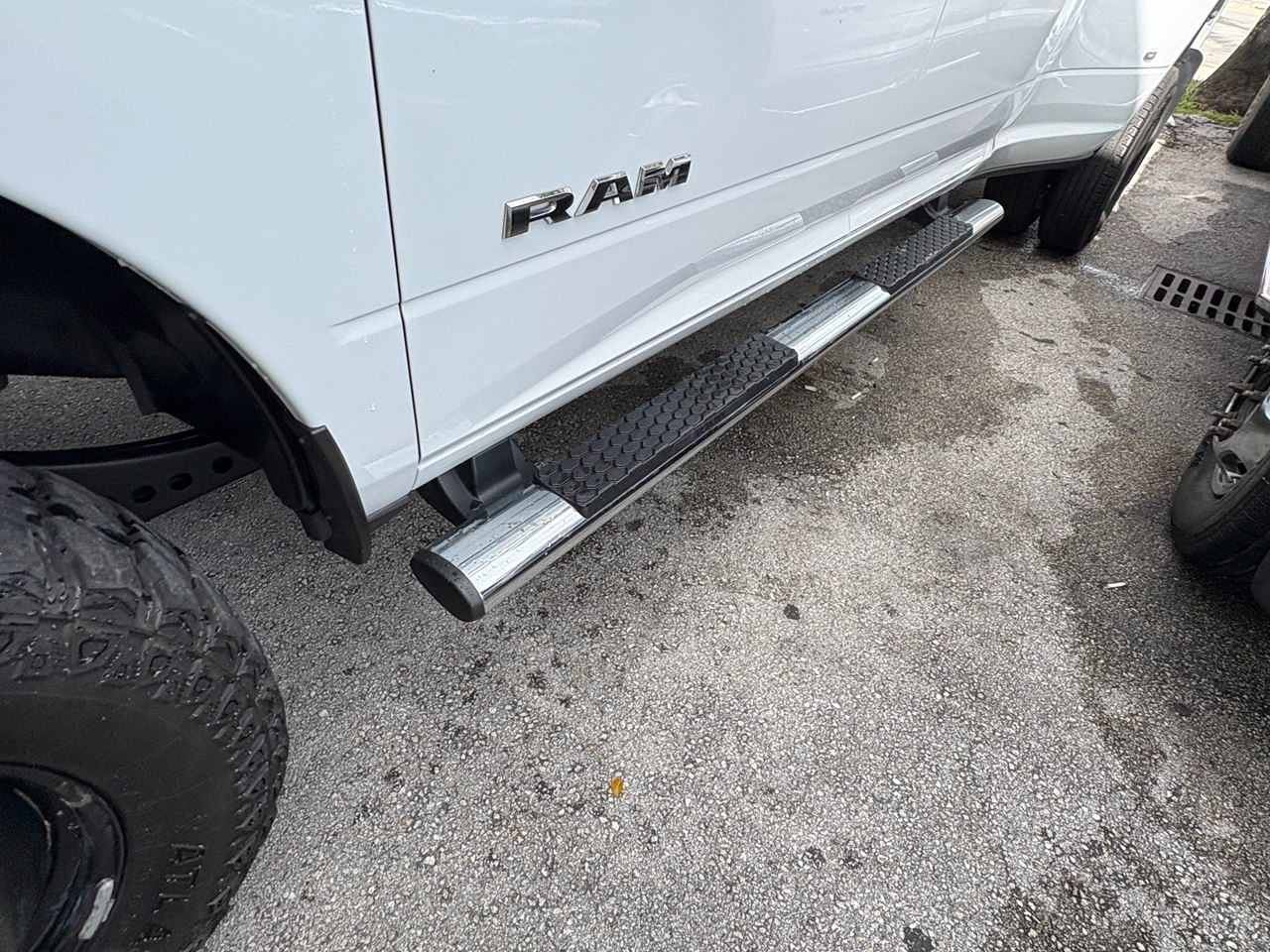 RAM 3500 Big Horn Crew Cab LWB 4WD DRW 2024
