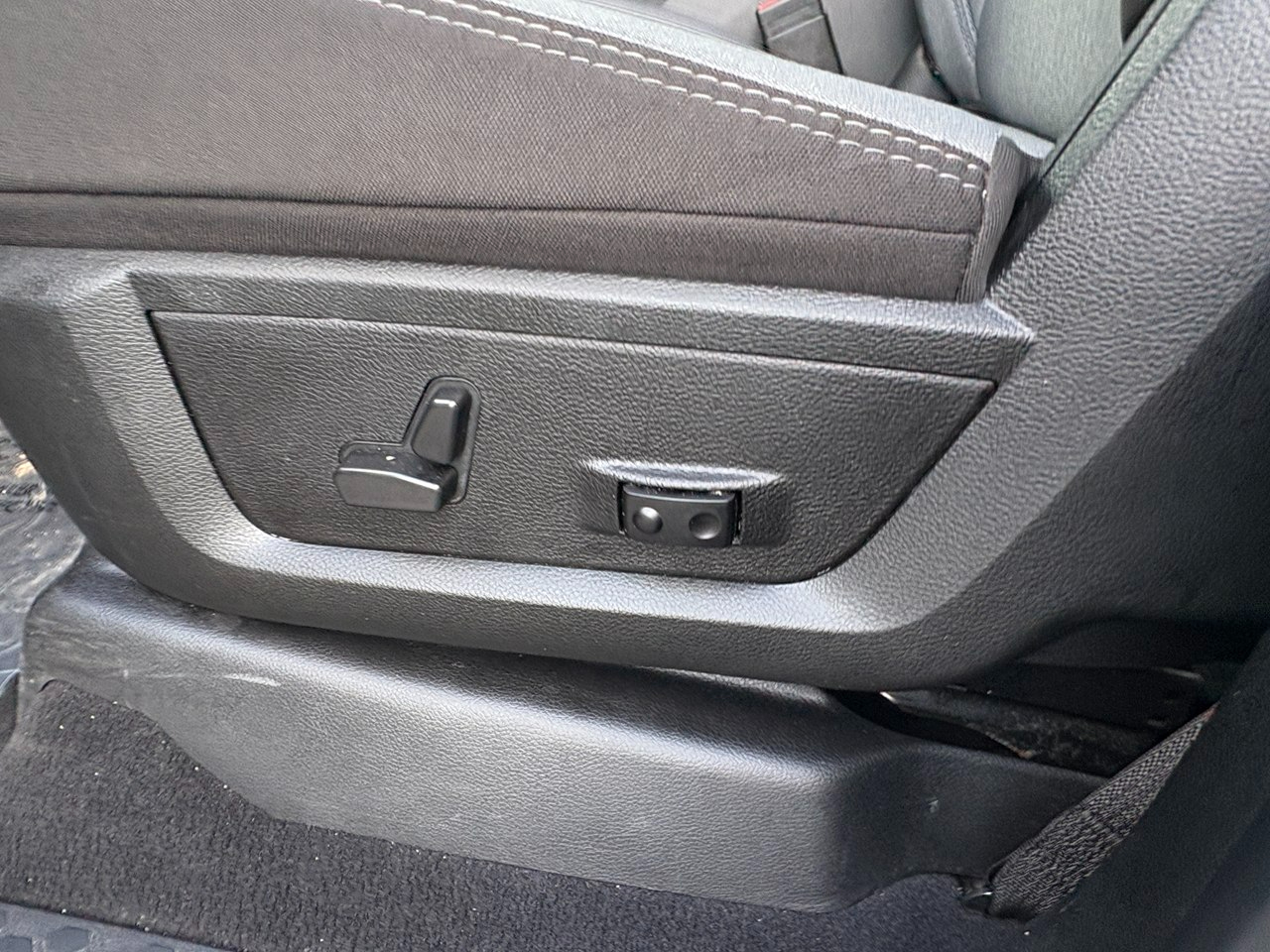 RAM 3500 Big Horn Crew Cab LWB 4WD DRW 2024