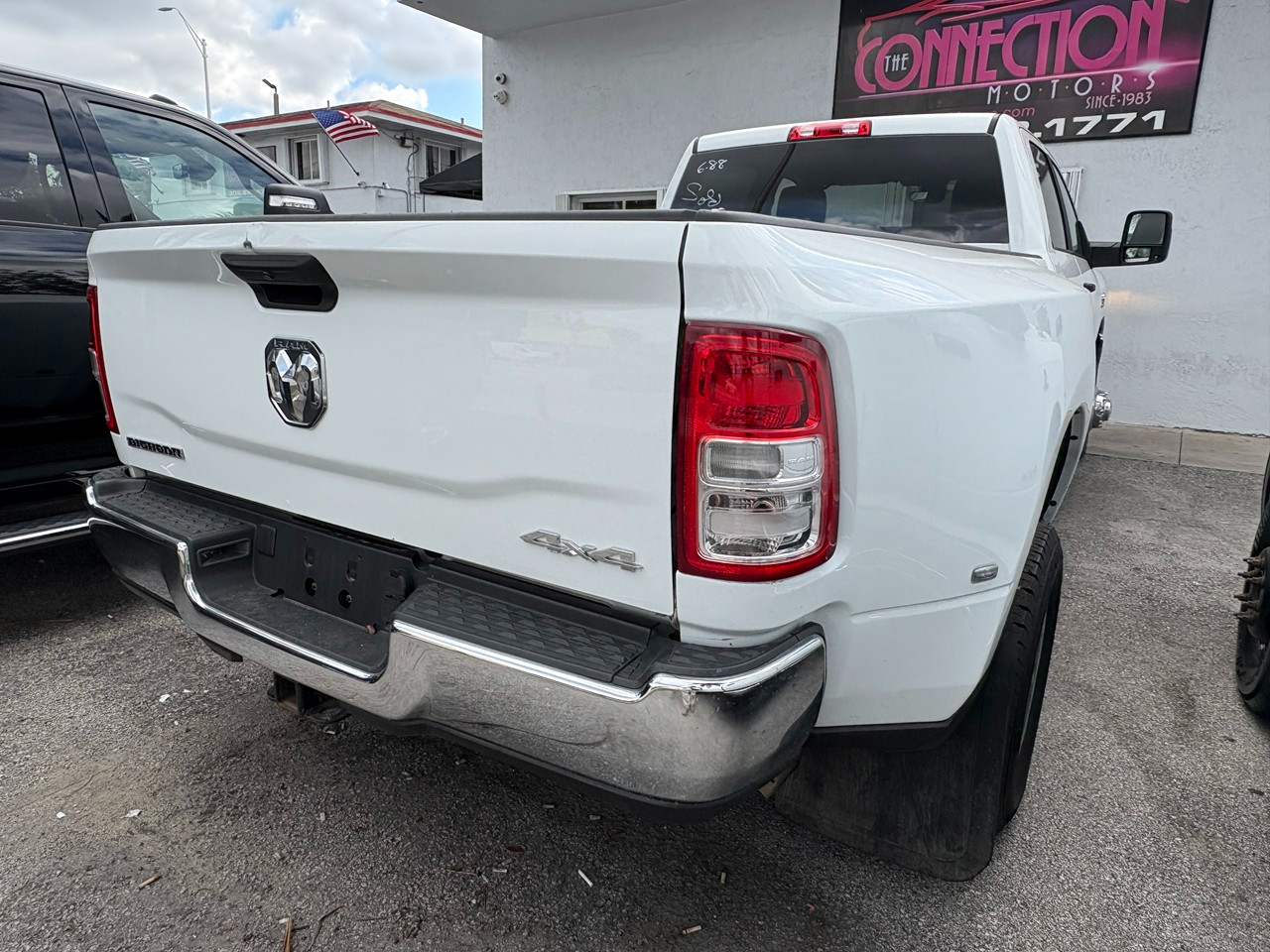 RAM 3500 Big Horn Crew Cab LWB 4WD DRW 2024