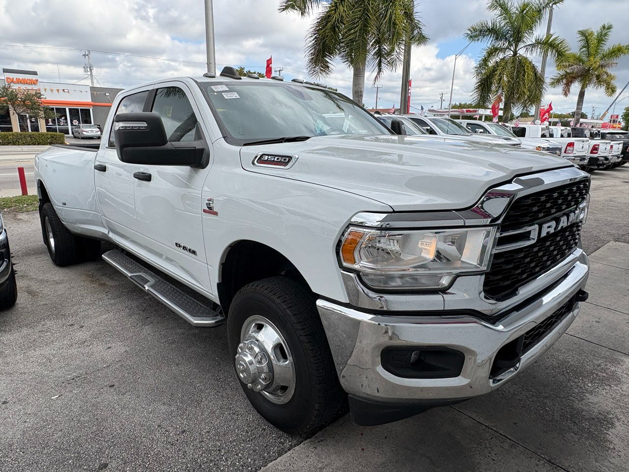 RAM 3500 Big Horn Crew Cab LWB 4WD DRW 2024