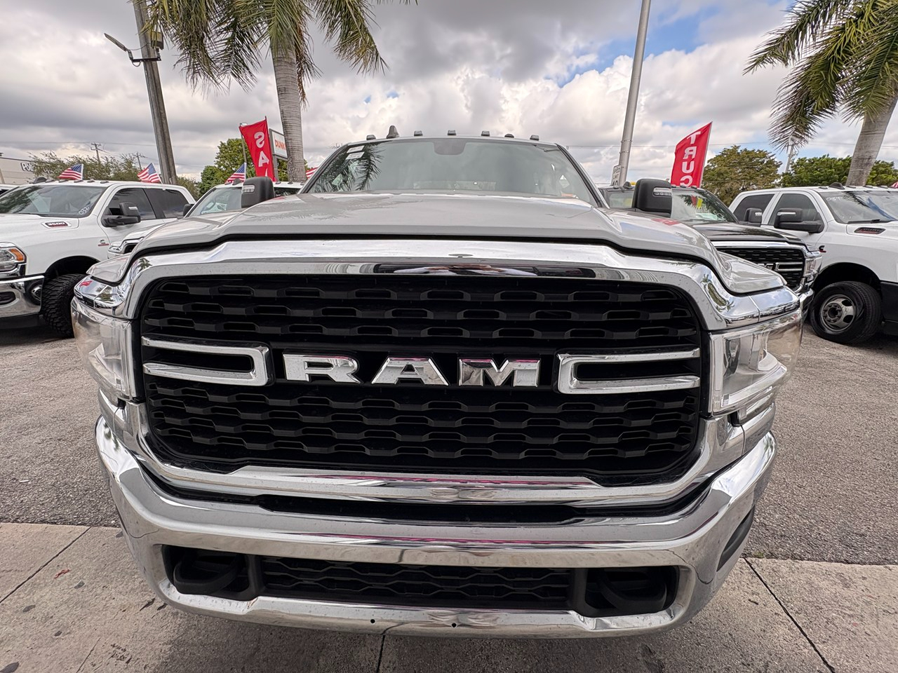 RAM 3500 Big Horn Crew Cab LWB 4WD DRW 2024