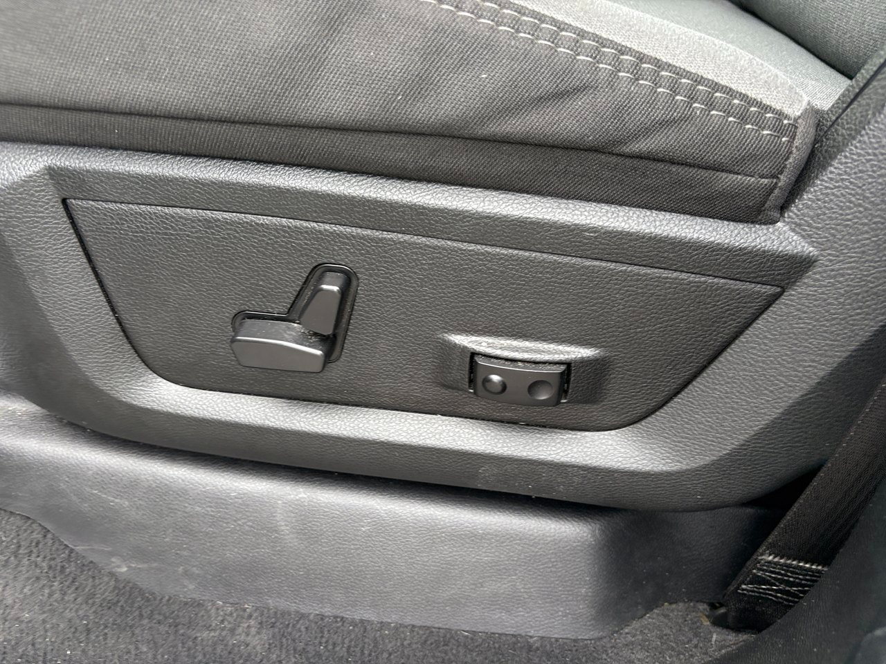 RAM 3500 Big Horn Crew Cab LWB 4WD DRW 2024