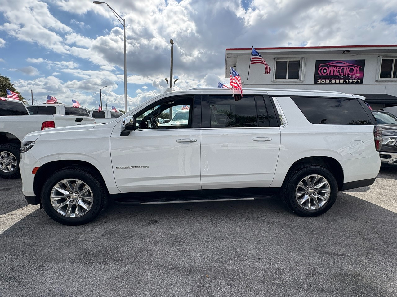 Chevrolet Suburban Premier 2023