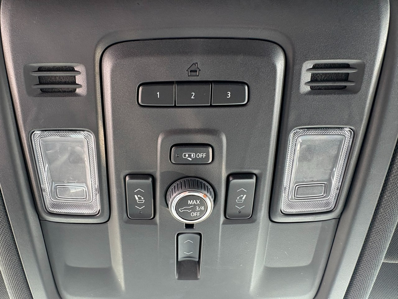 Chevrolet Suburban Premier 2023