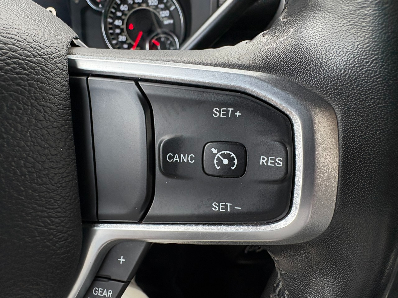 RAM 3500 Big Horn Crew Cab LWB 4WD DRW 2024