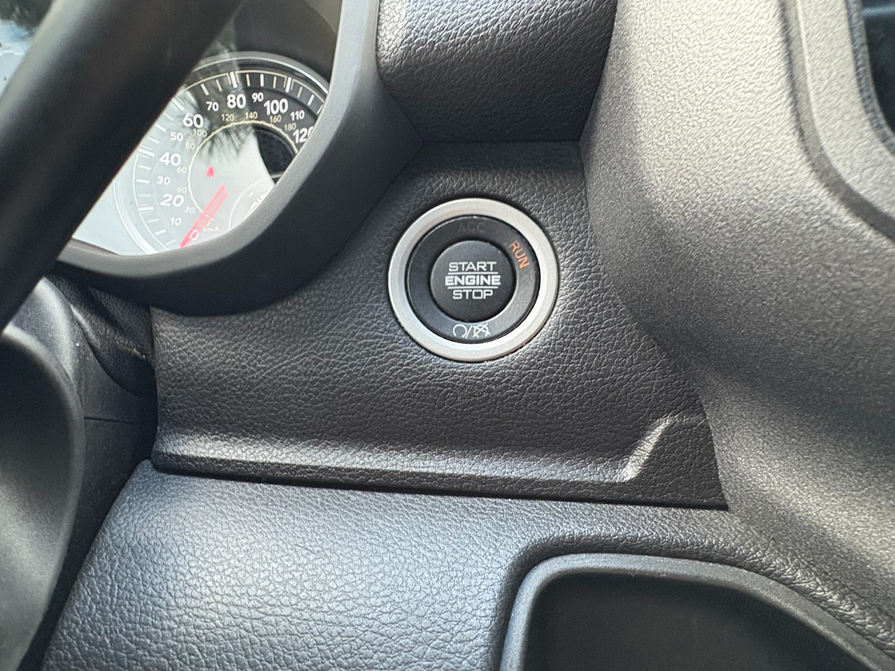 RAM 3500 Tradesman Crew Cab 4WD DRW 2024