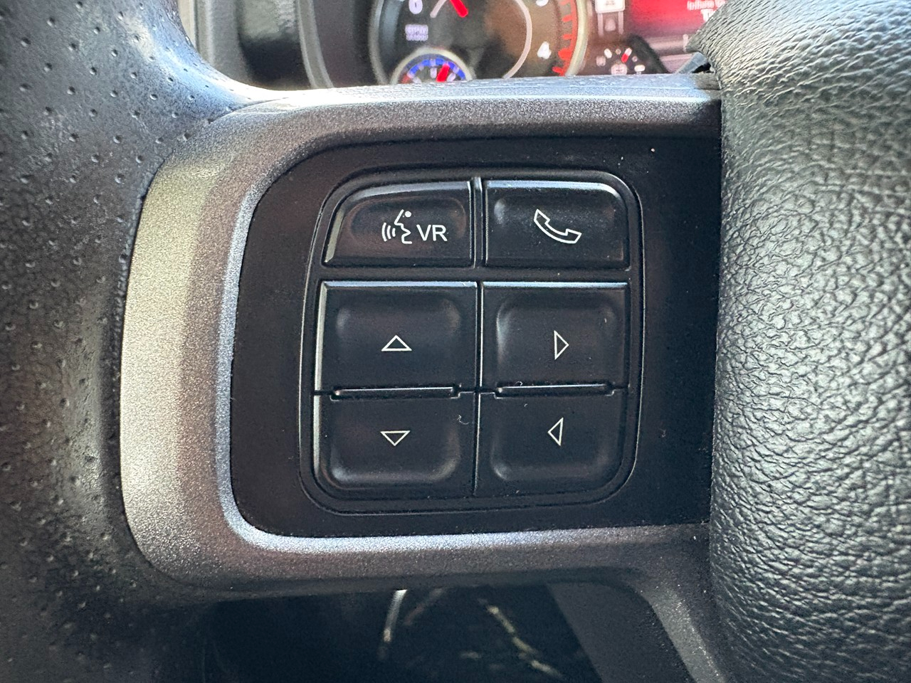 RAM 2500 Tradesman Crew Cab SWB 4WD 2022