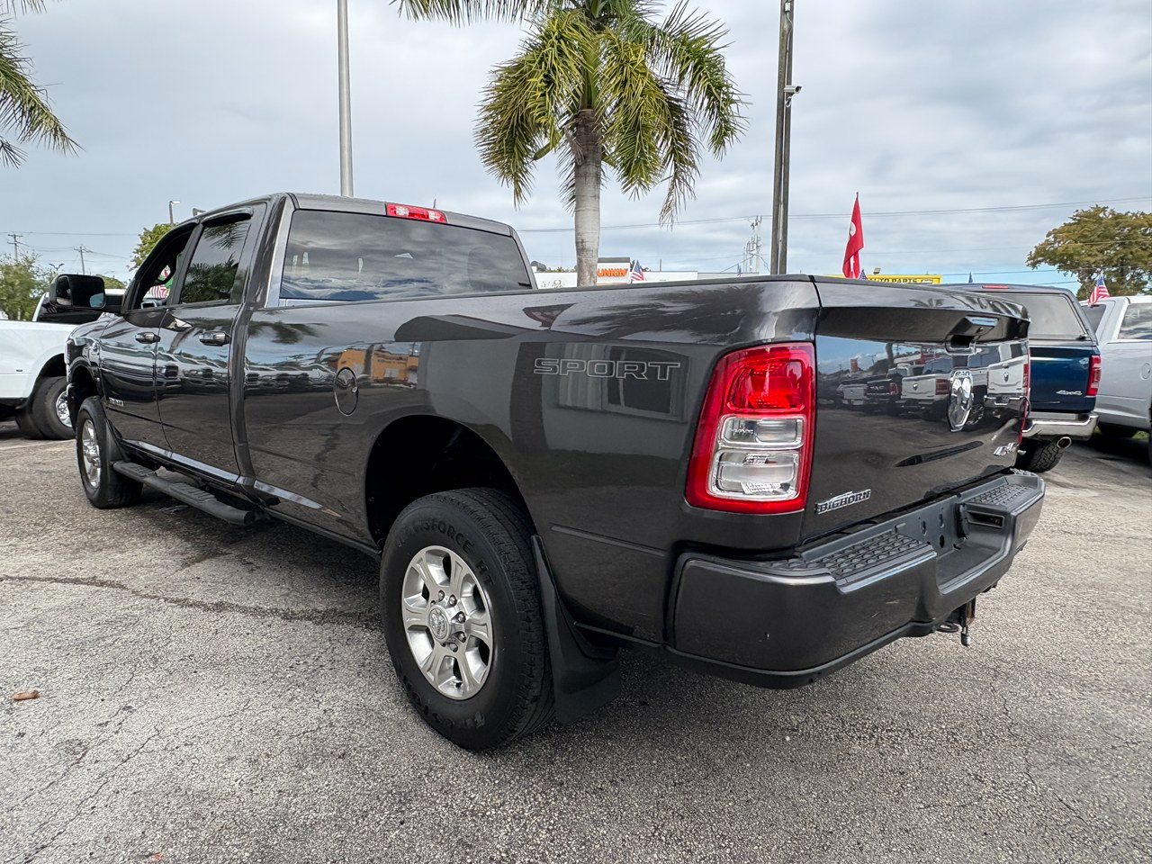 RAM 3500 Big Horn Crew Cab LWB 4WD 2022