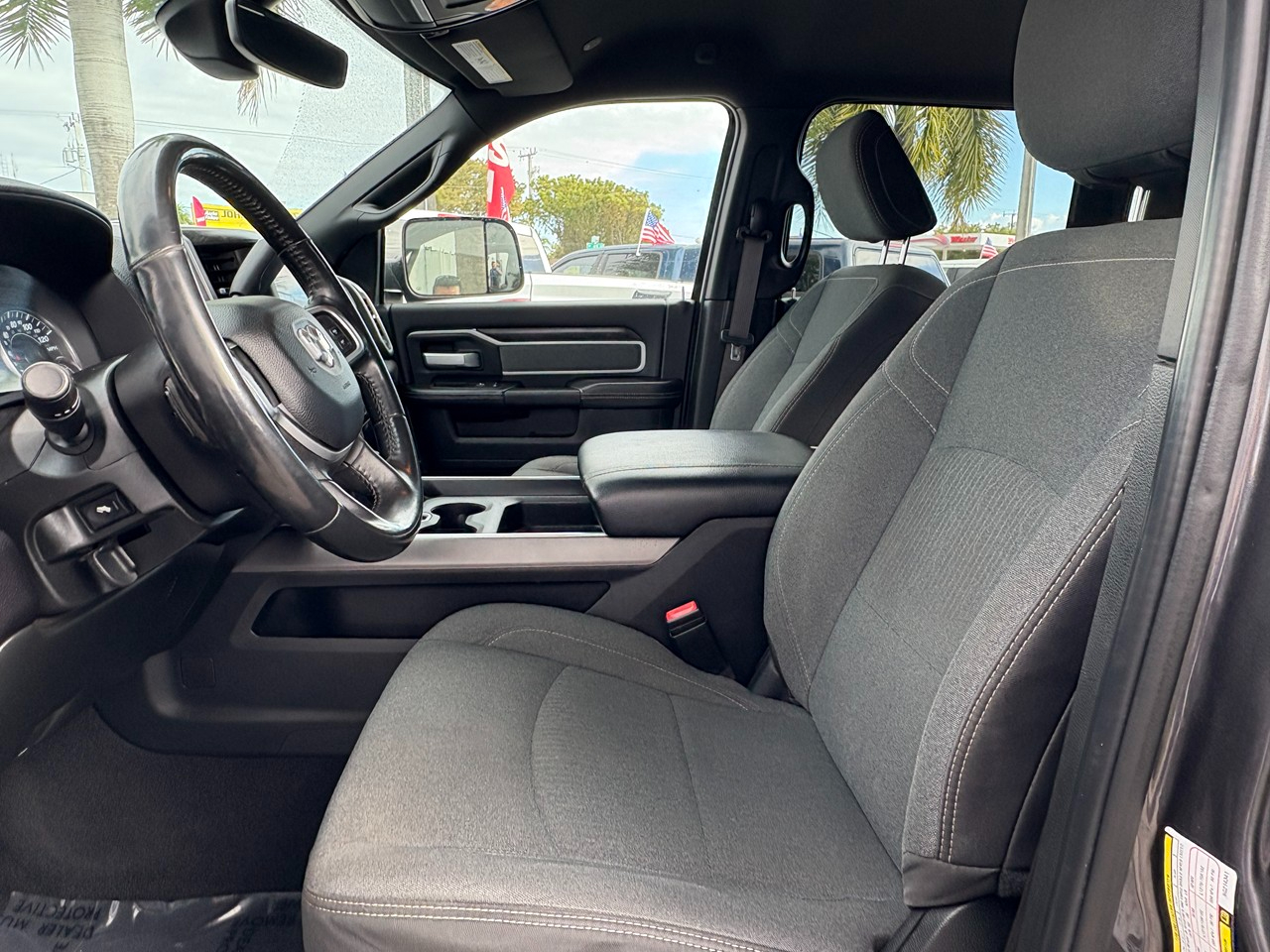 RAM 3500 Big Horn Crew Cab LWB 4WD 2022