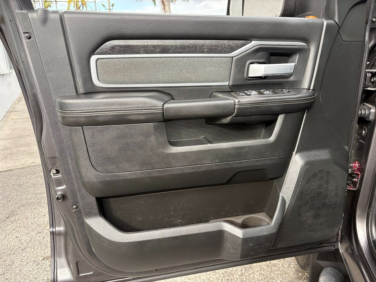 RAM 3500 Big Horn Crew Cab LWB 4WD 2022