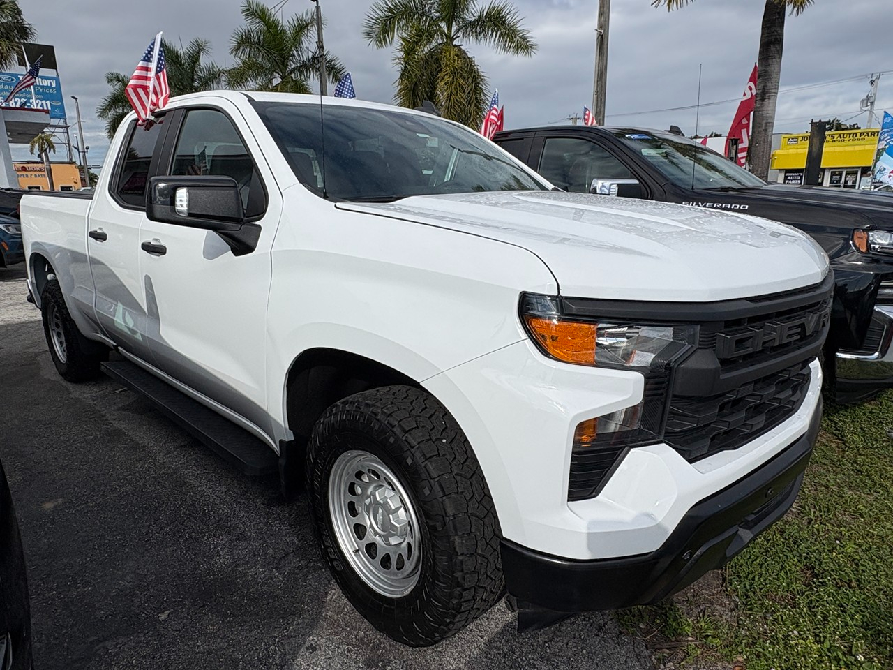 Chevrolet Silverado 1500 Work Truck Double Cab 4WD 2024