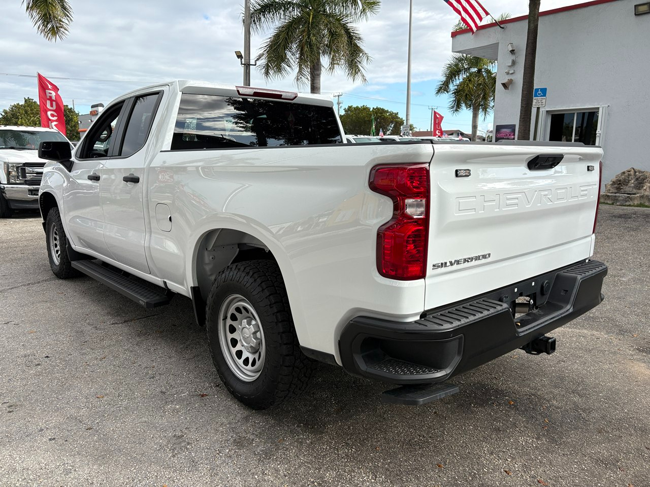 Chevrolet Silverado 1500 Work Truck Double Cab 4WD 2024