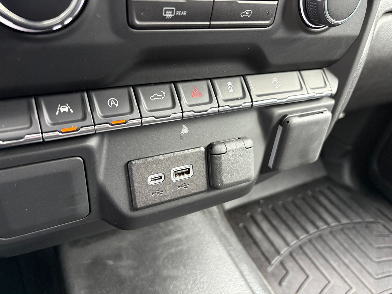 Chevrolet Silverado 1500 Work Truck Double Cab 4WD 2024