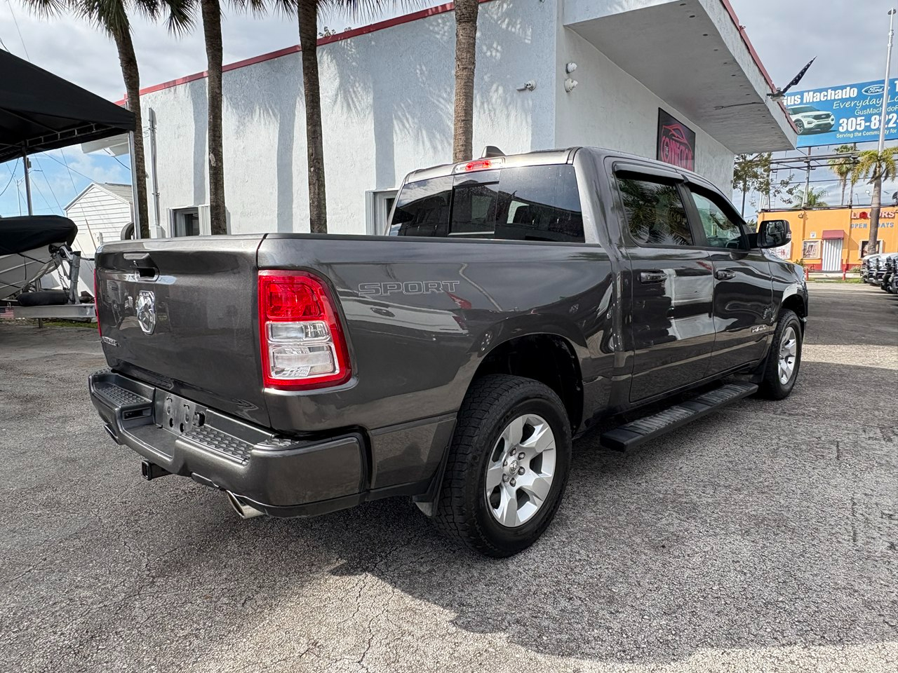 RAM 1500 Big Horn Crew Cab SWB 2WD 2021