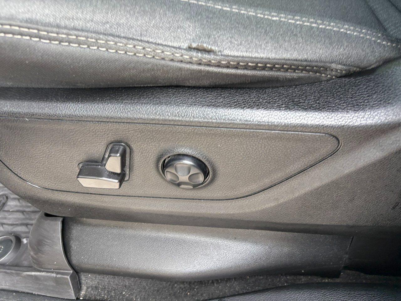 RAM 1500 Big Horn Crew Cab SWB 2WD 2021