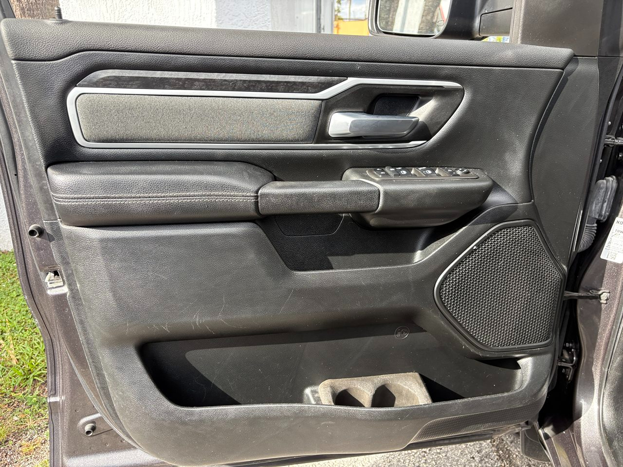 RAM 1500 Big Horn Crew Cab SWB 2WD 2021