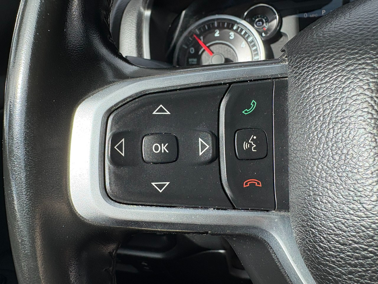 RAM 1500 Big Horn Crew Cab SWB 2WD 2021