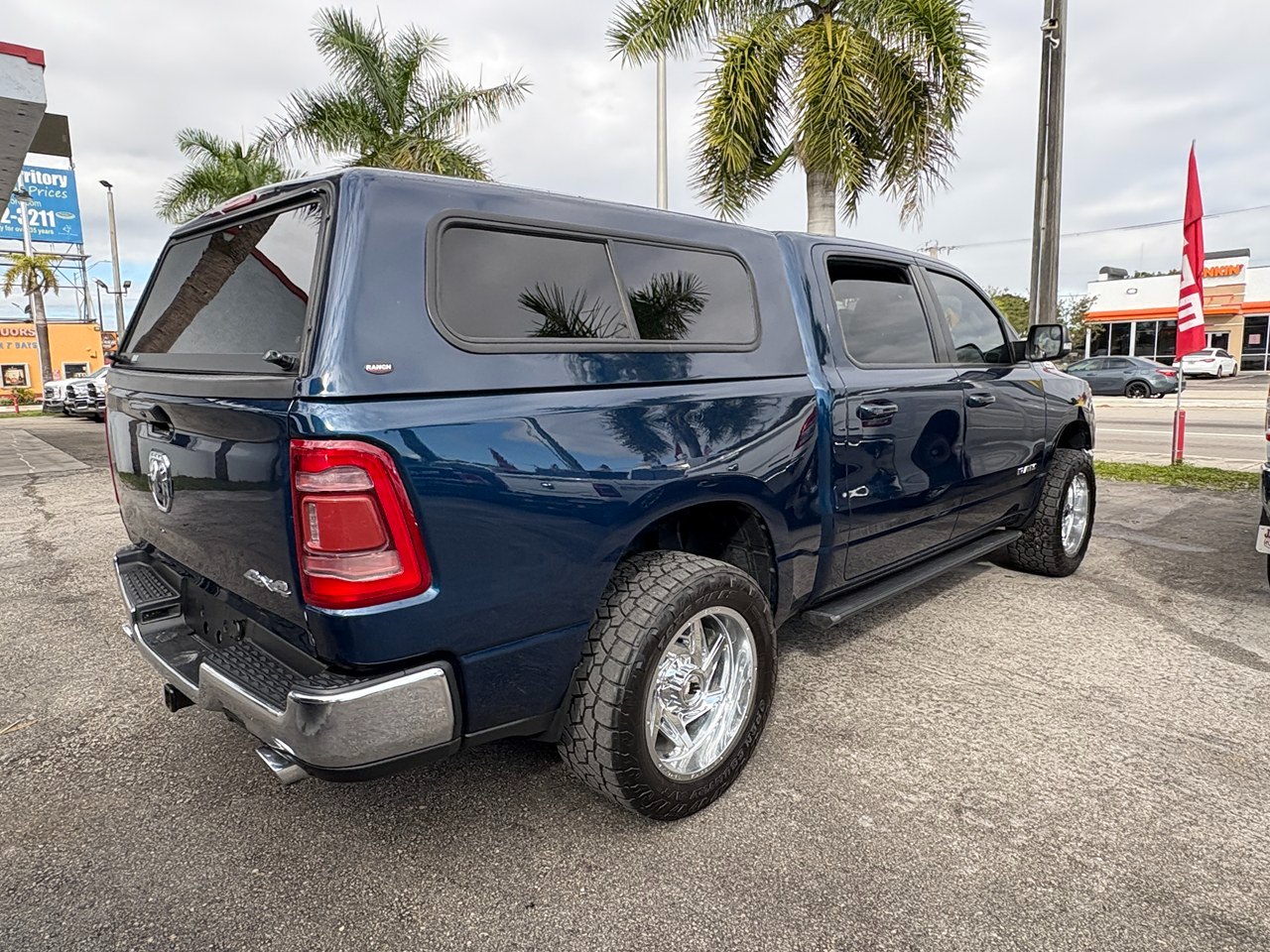 RAM 1500 Big Horn Crew Cab SWB 4WD 2021