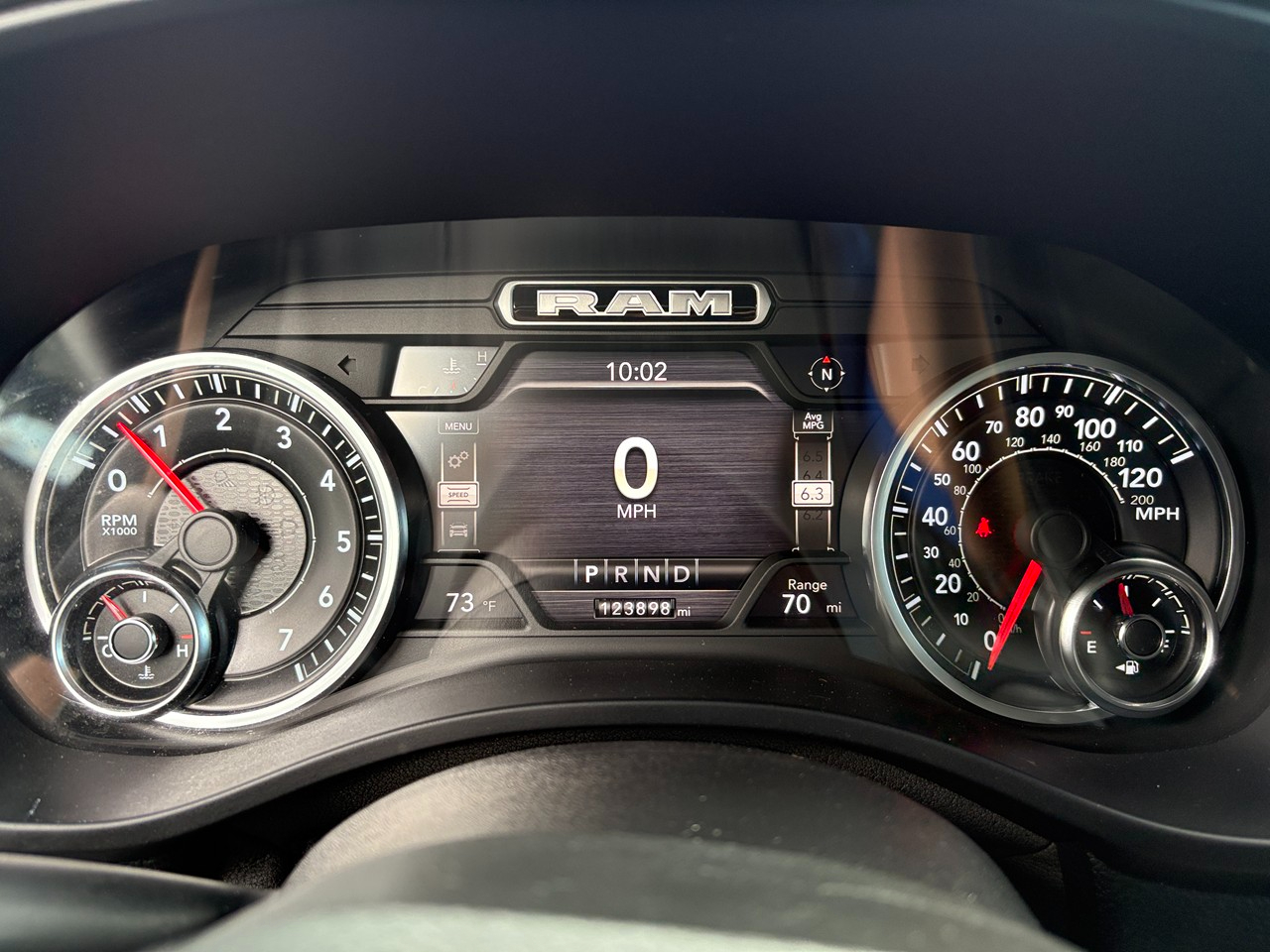 RAM 1500 Big Horn Crew Cab SWB 4WD 2021