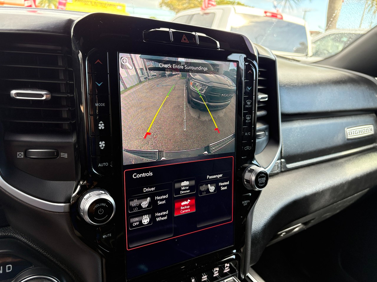 RAM 1500 Big Horn Crew Cab SWB 4WD 2021