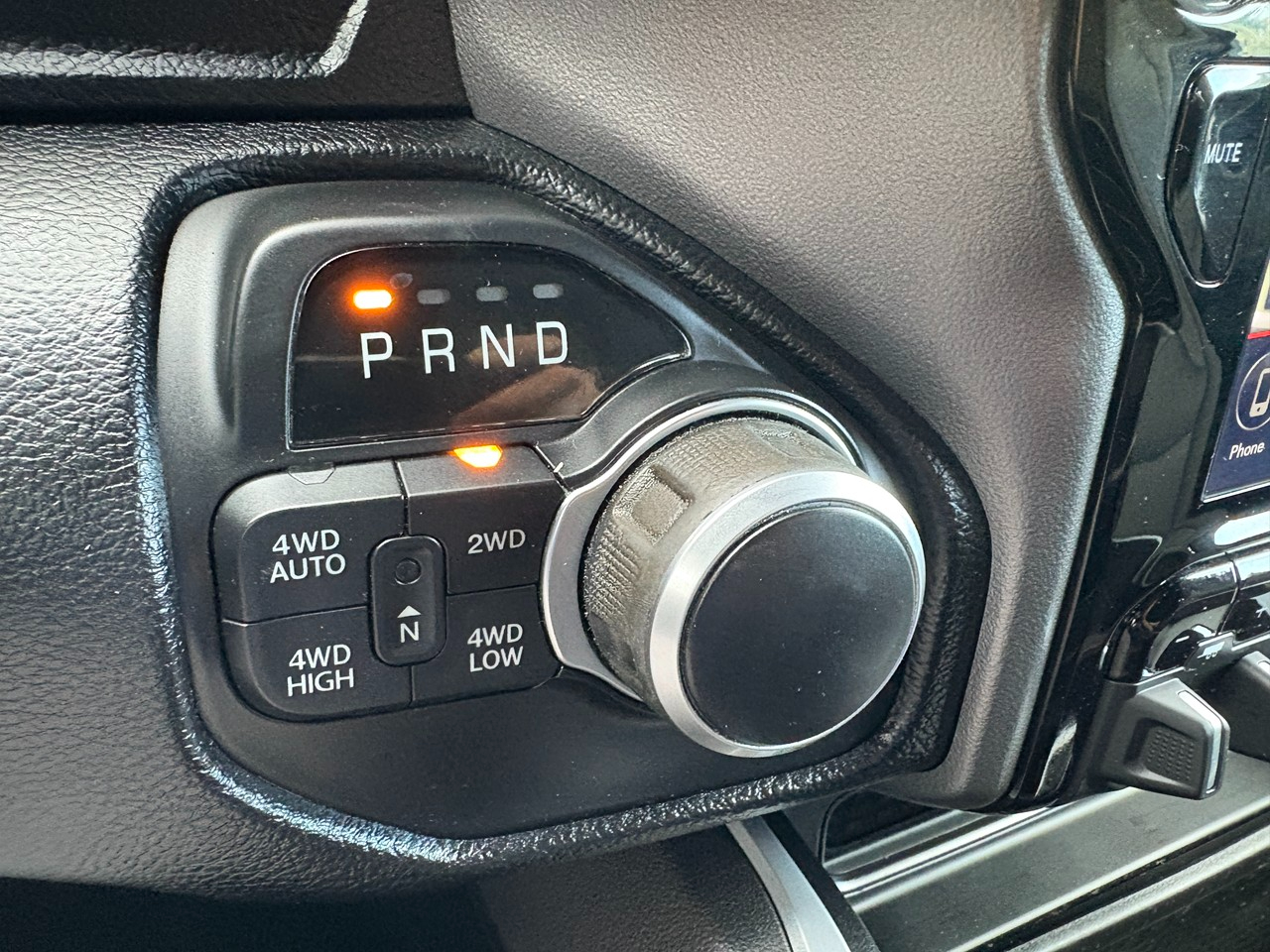 RAM 1500 Big Horn Crew Cab SWB 4WD 2021