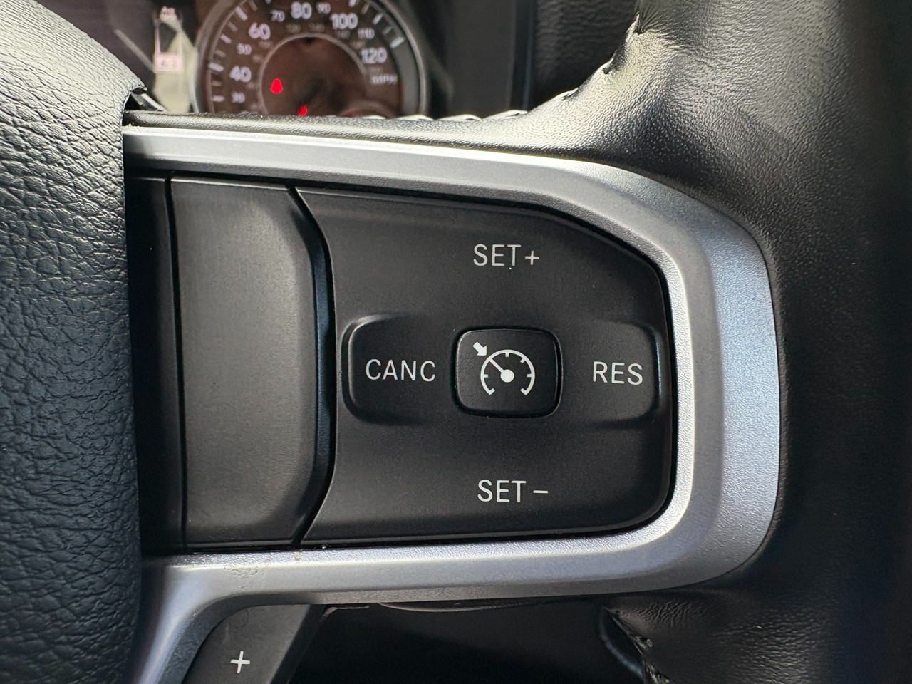 RAM 1500 Big Horn Crew Cab SWB 4WD 2021