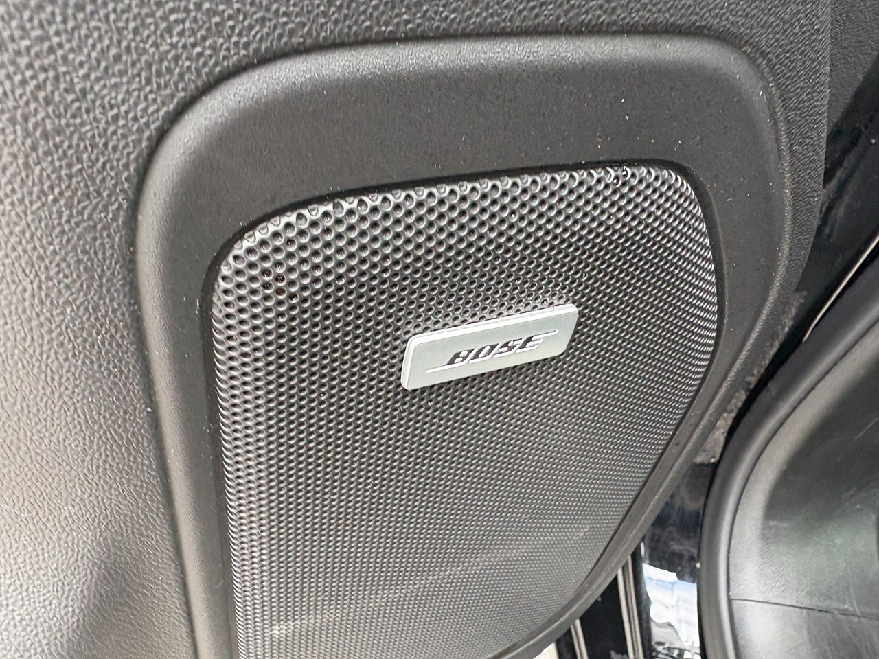 Chevrolet Silverado 1500 Limited LTZ Crew Cab 4WD 2022