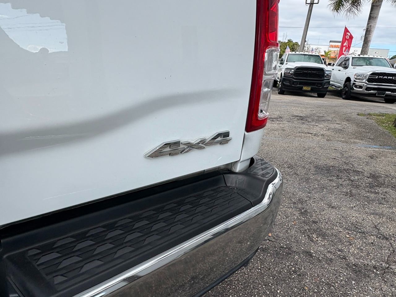 RAM 2500 Tradesman Crew Cab SWB 4WD 2024