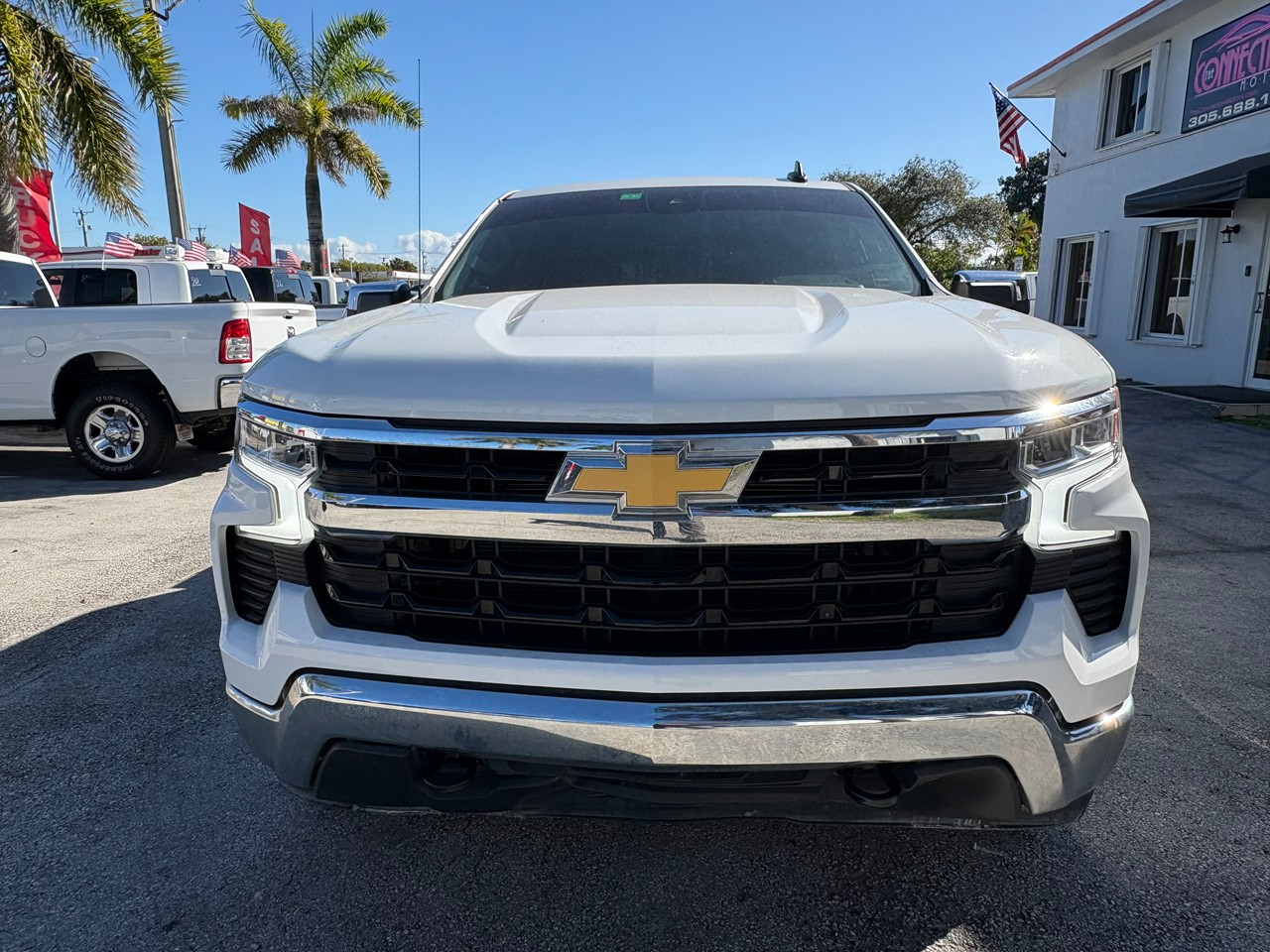 Chevrolet Silverado 1500 LT Crew Cab 4WD 2023