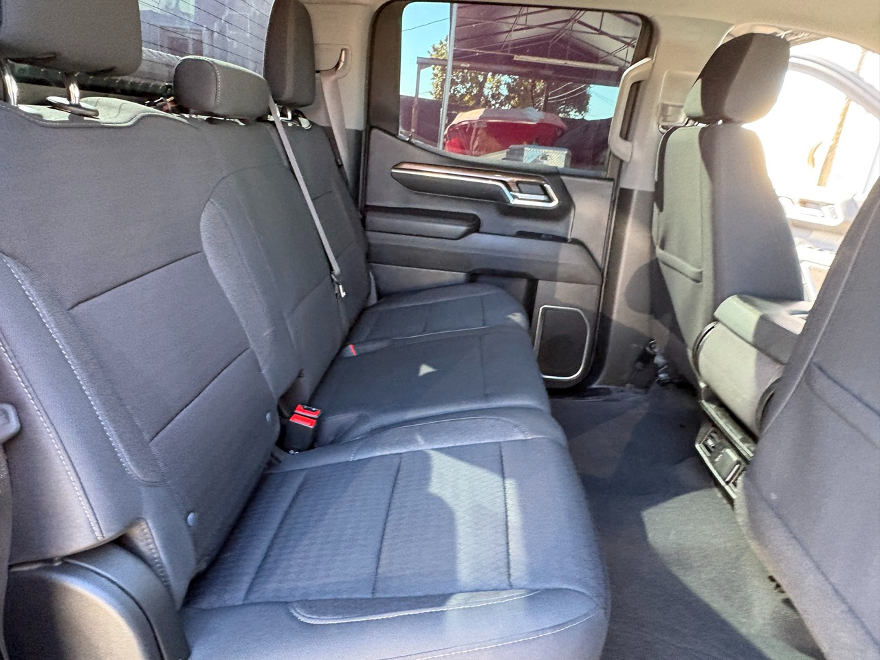 Chevrolet Silverado 1500 LT Crew Cab 4WD 2023