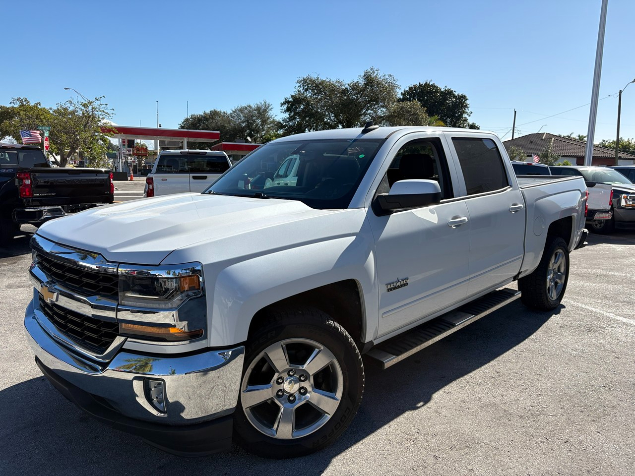 Chevrolet Silverado 1500 LT Crew Cab 2WD 2018