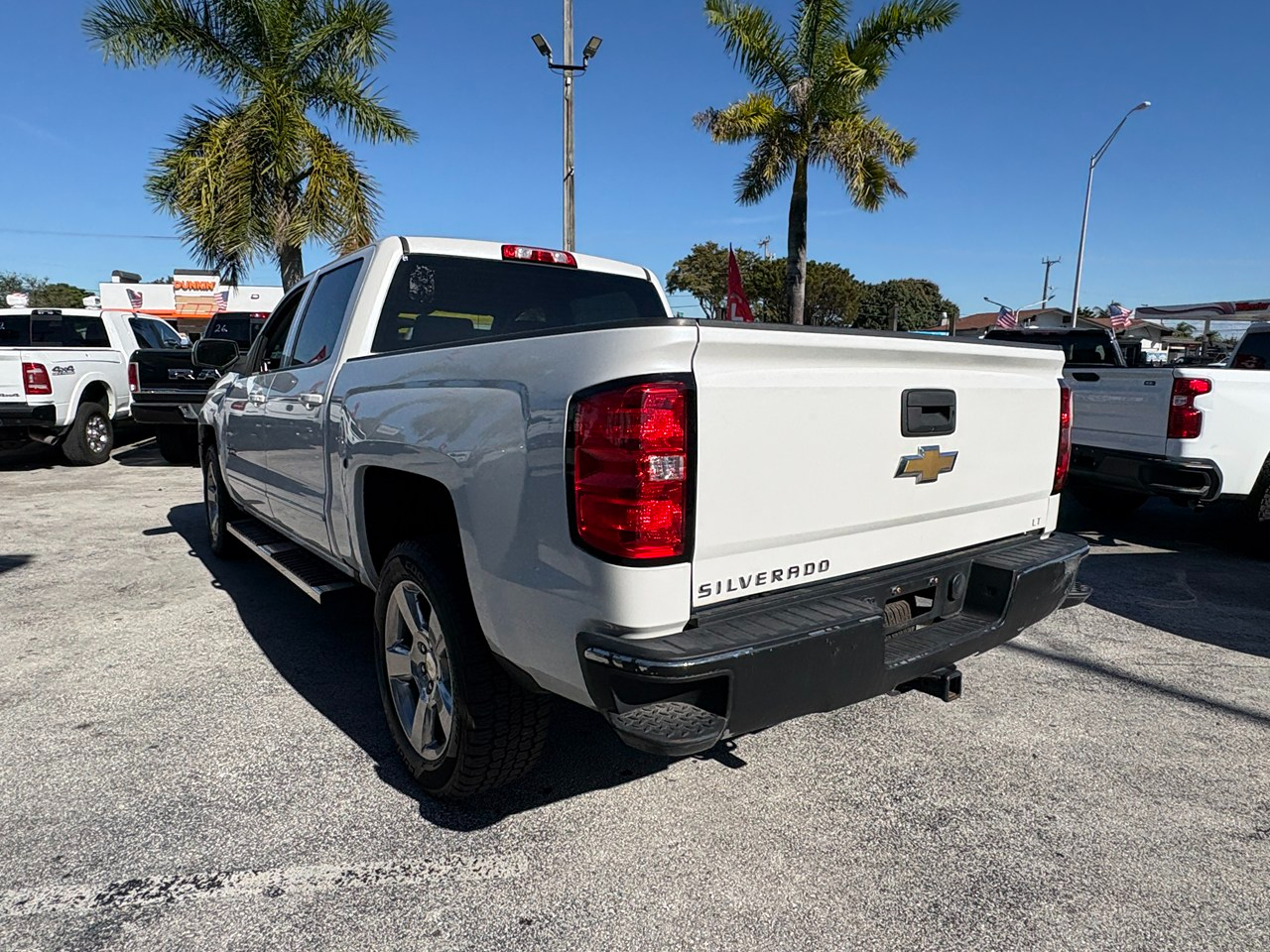 Chevrolet Silverado 1500 LT Crew Cab 2WD 2018