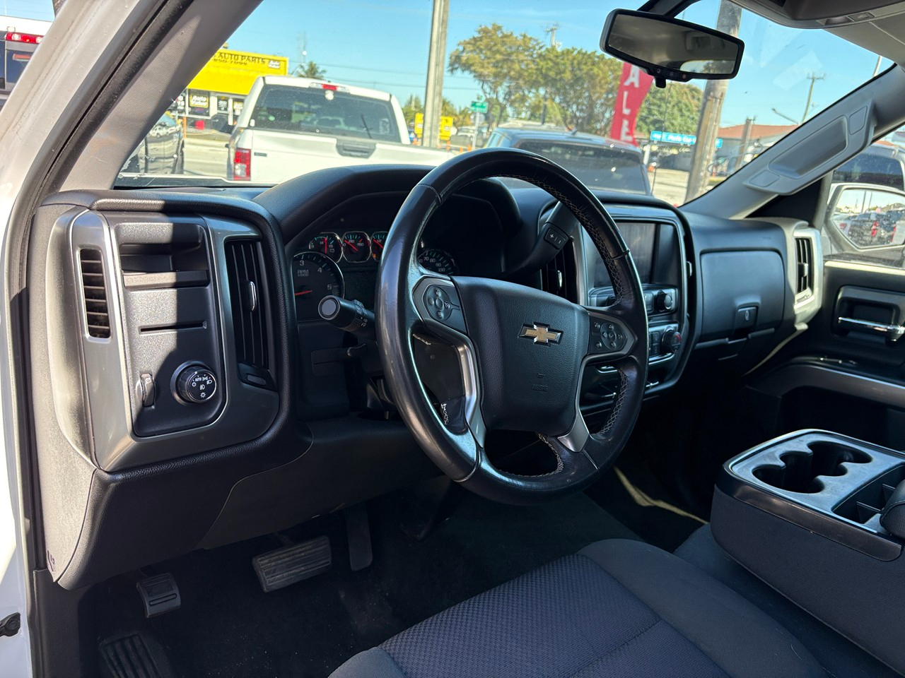 Chevrolet Silverado 1500 LT Crew Cab 2WD 2018