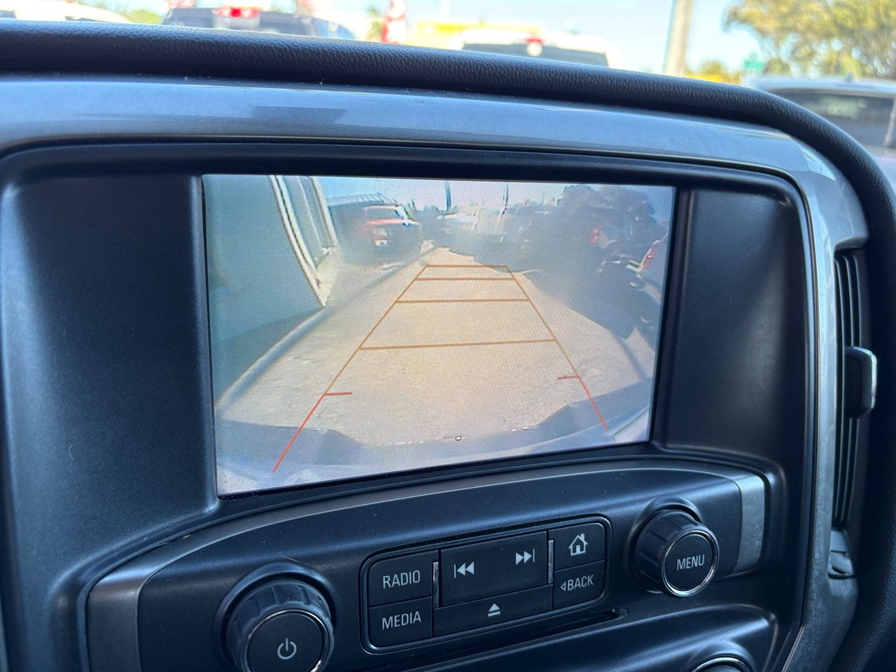 Chevrolet Silverado 1500 LT Crew Cab 2WD 2018