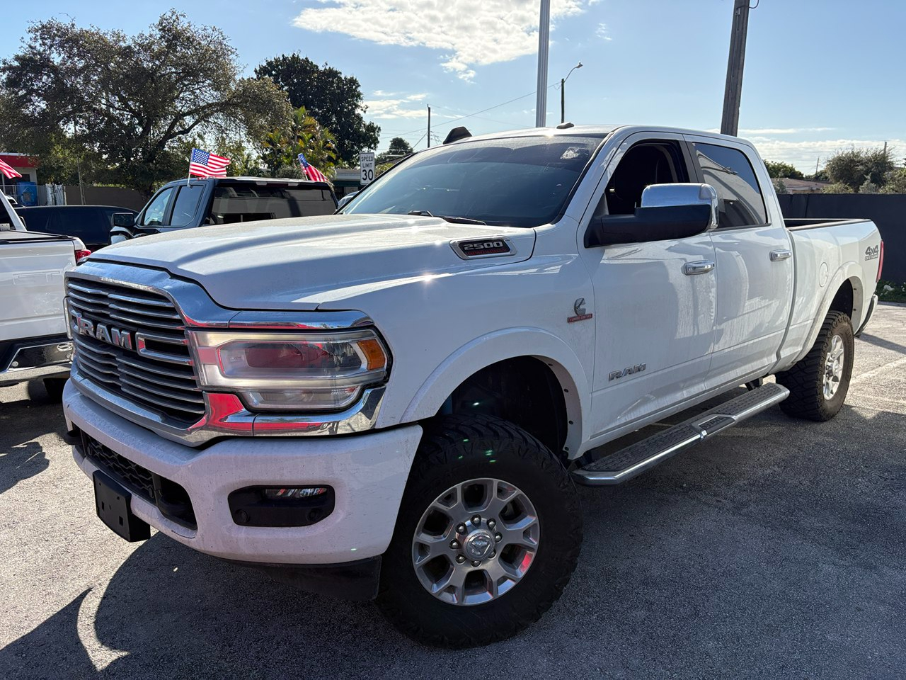 RAM 2500 Laramie Crew Cab SWB 4WD 2022