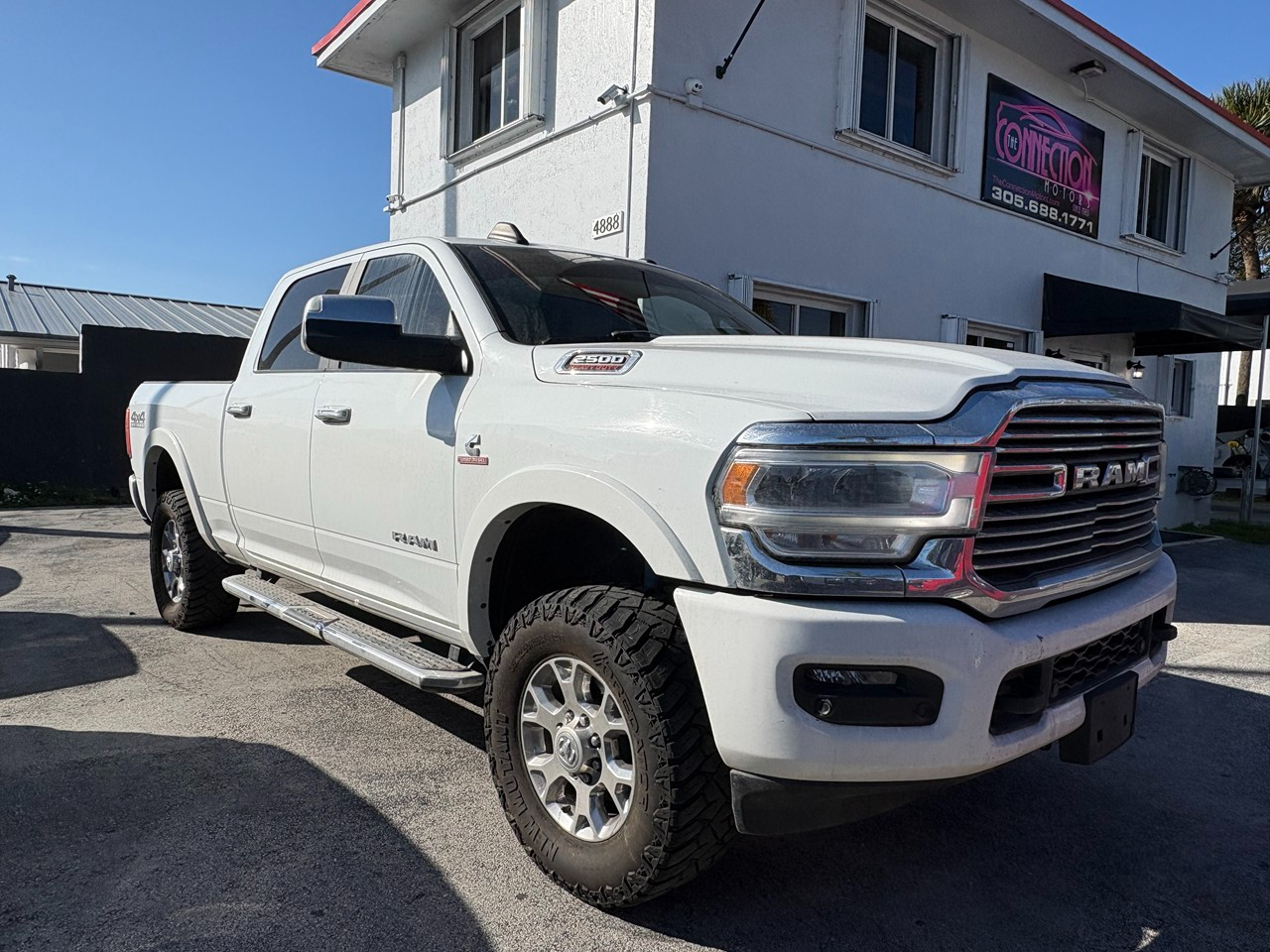 RAM 2500 Laramie Crew Cab SWB 4WD 2022