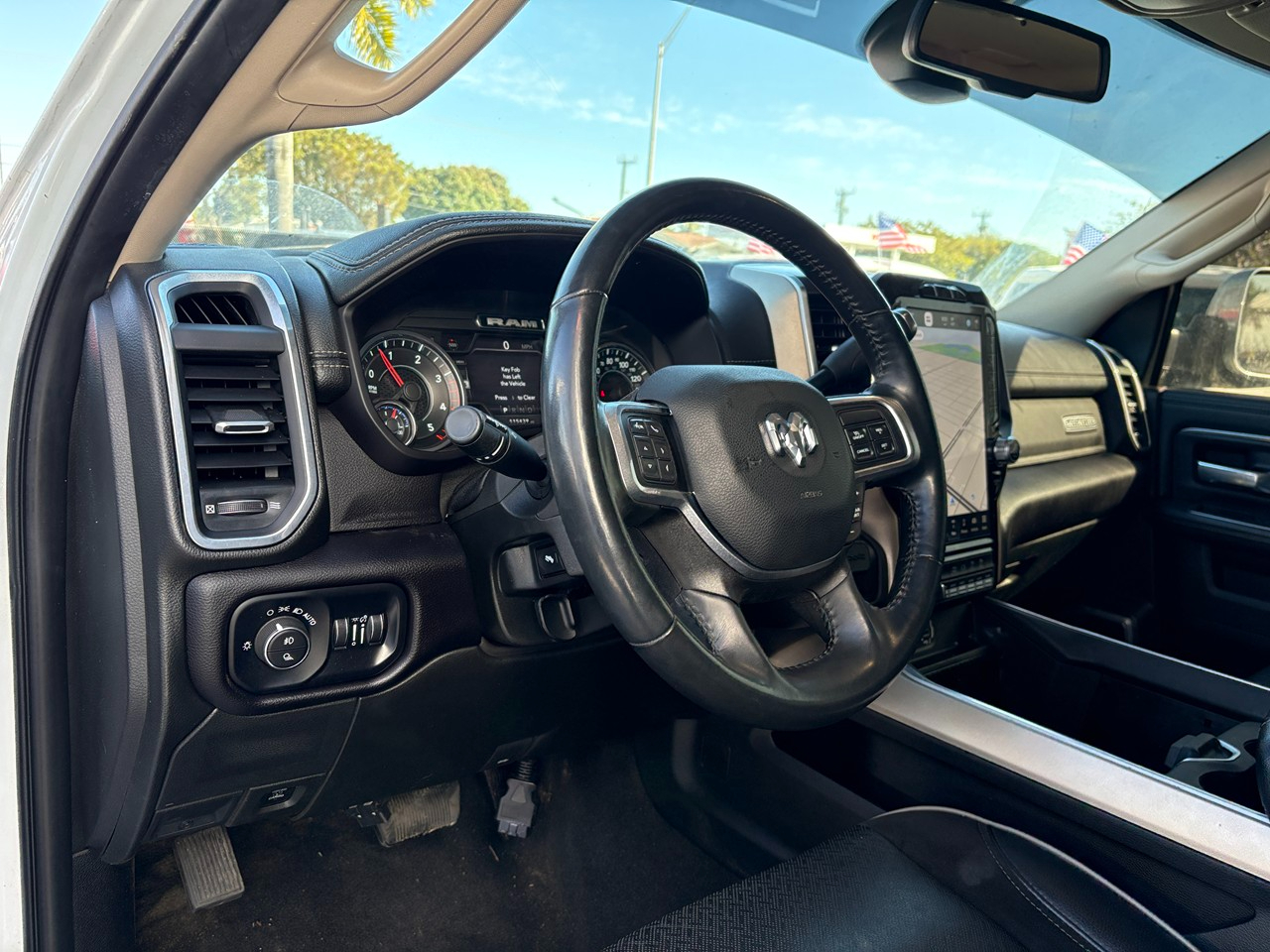 RAM 2500 Laramie Crew Cab SWB 4WD 2022